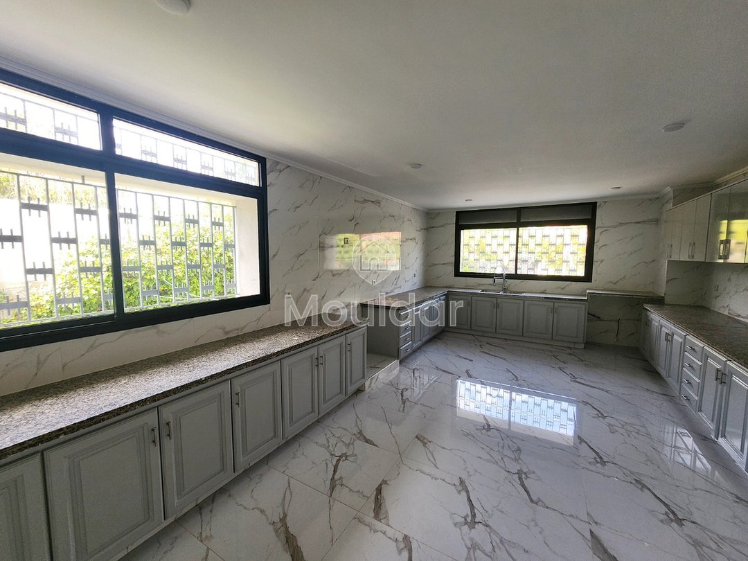 فيلا فاخرة للإيجار في الرباط - 5 غرف نوم فسيحة - Photo 11