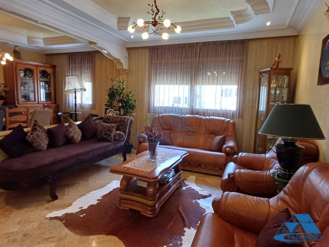 بيع شقة واسعة في أكدال الرباط - Photo 1