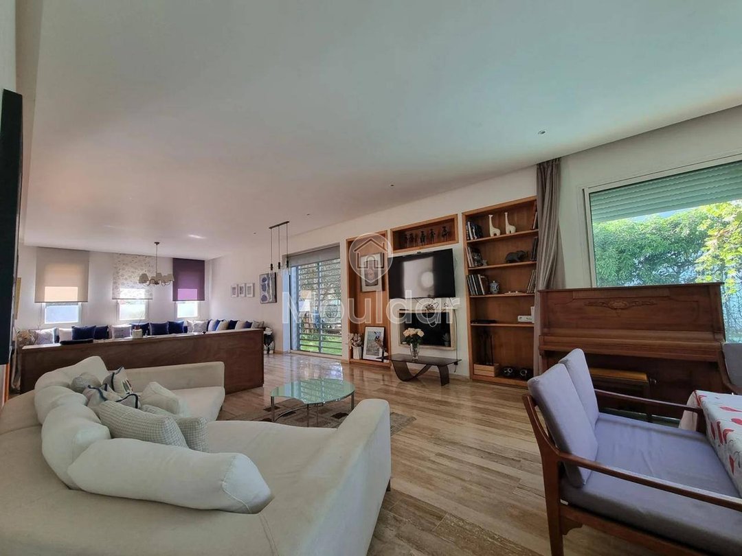 فيلا فاخرة للايجار في دار بوعزة - 4 غرف نوم - Photo 1