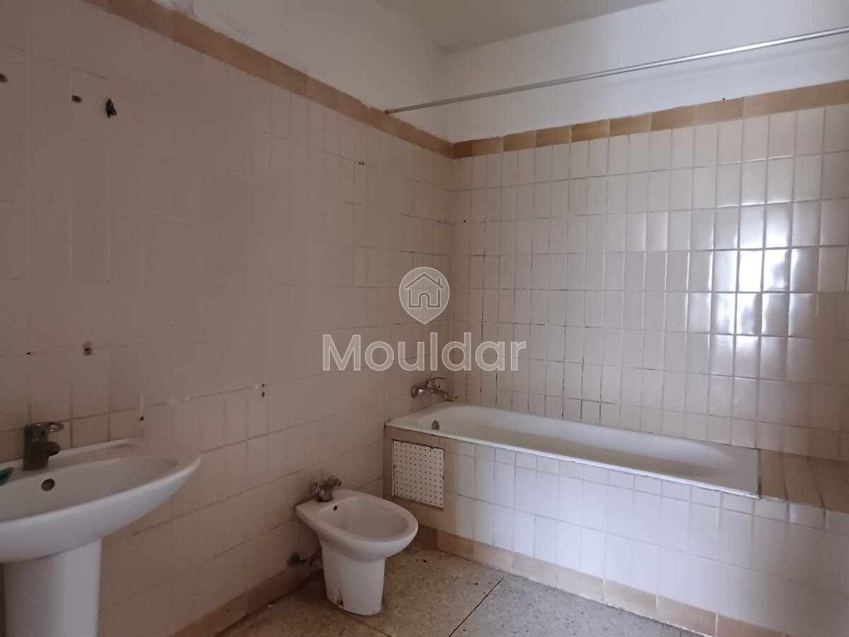 À Vendre : Appartement 2 Chambres avec Terrasse à Rabat - Photo 13