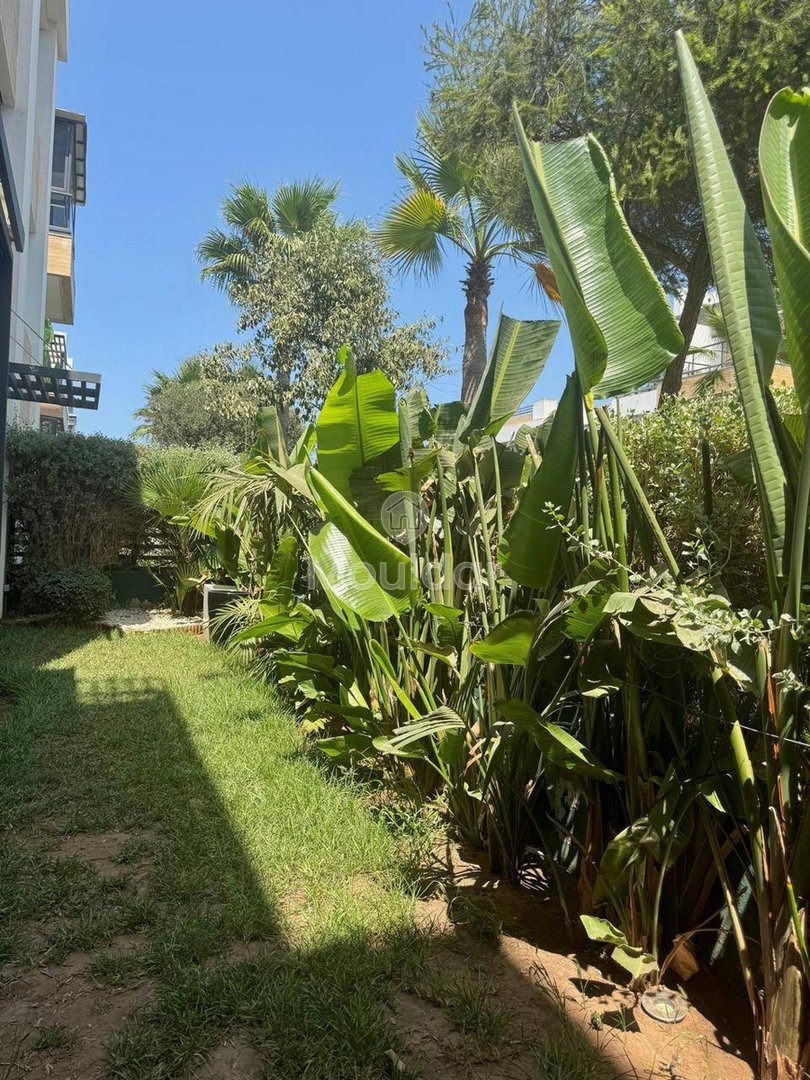 Stunning 4-Bedroom Apartment for Sale in Casablanca - Photo 12