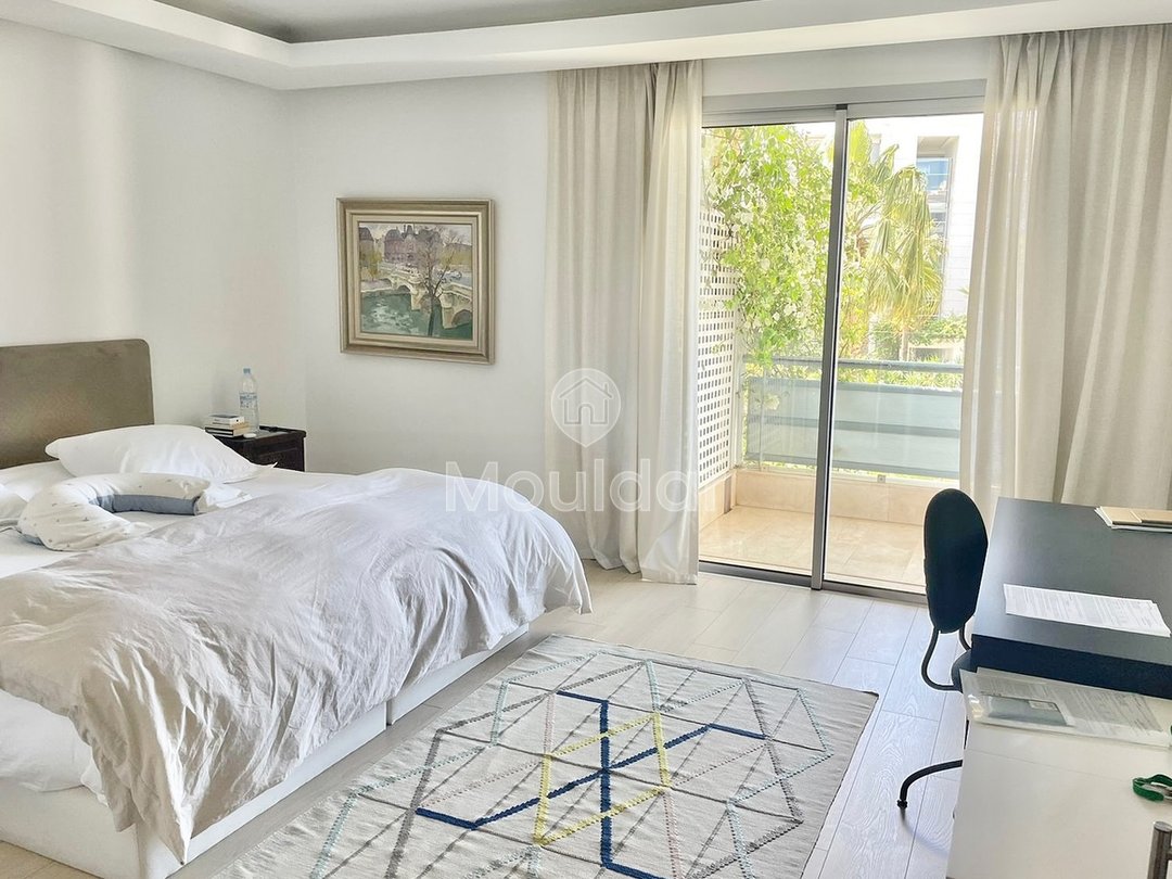 شقة فاخرة للإيجار في عين دياب، الدار البيضاء - 200م² - Photo 4