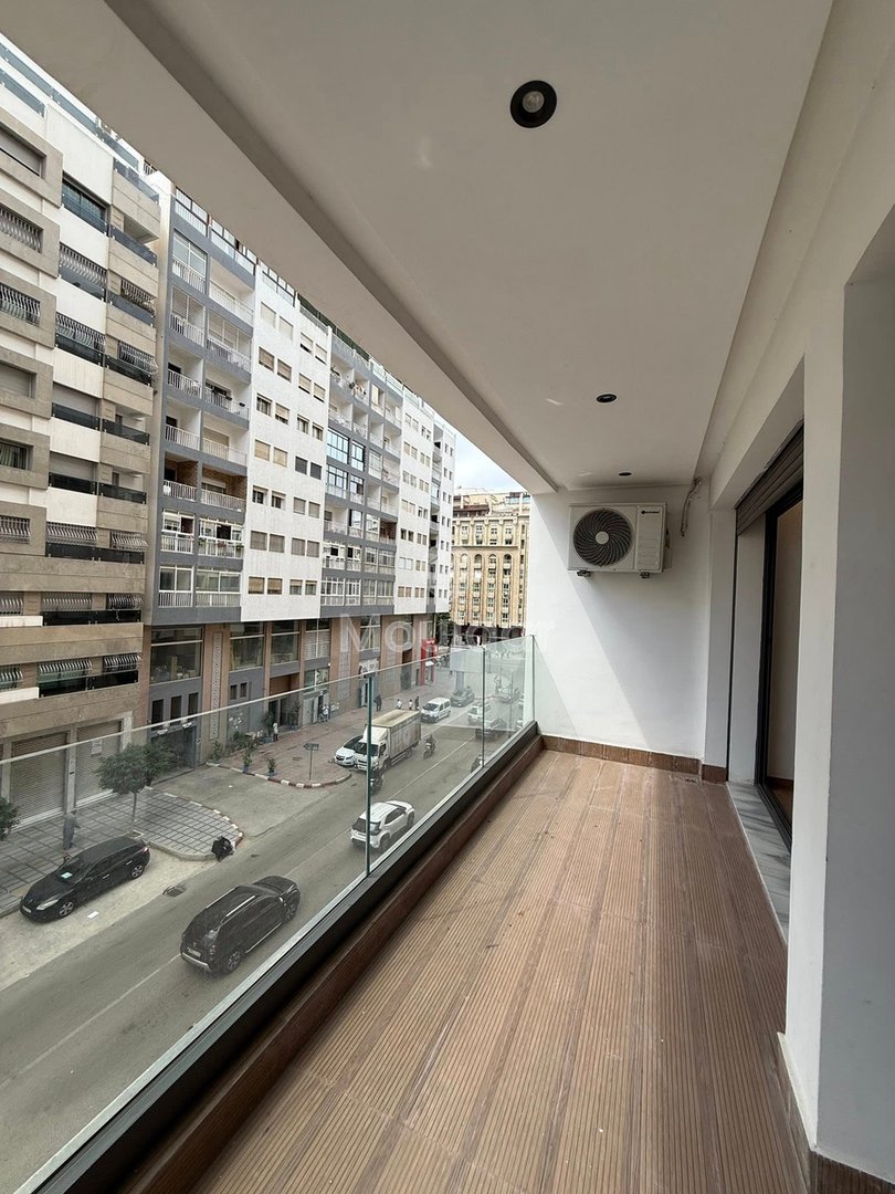 شقة للإيجار في طنجة: راحة ومساحة في كاستيا - Photo 16