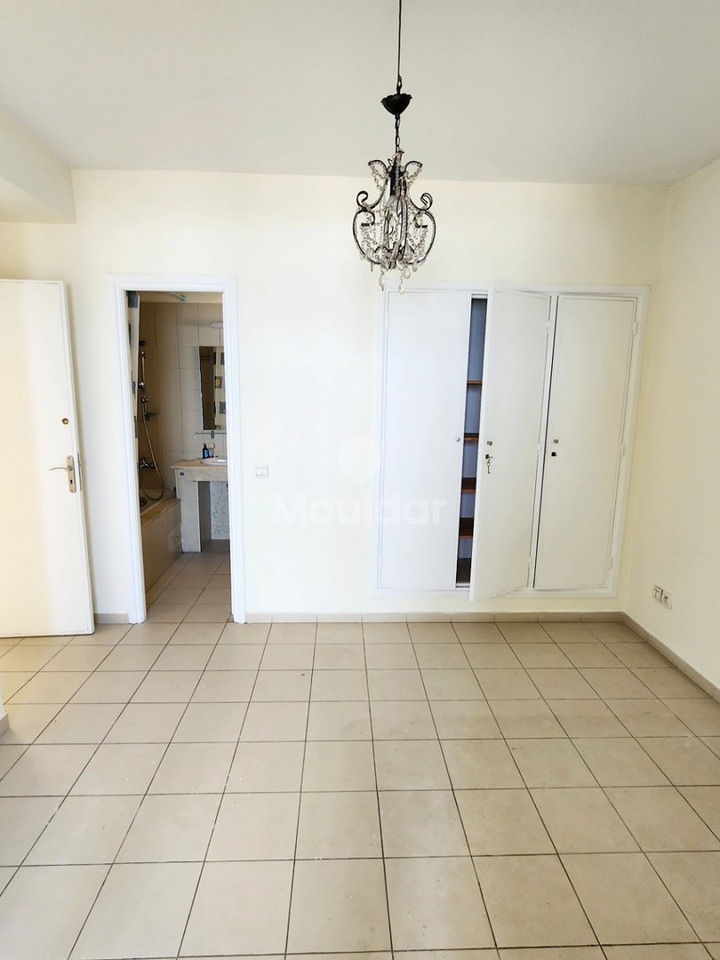 Spacious Apartment for Sale in Rabat – 3 Bedrooms - Photo 9