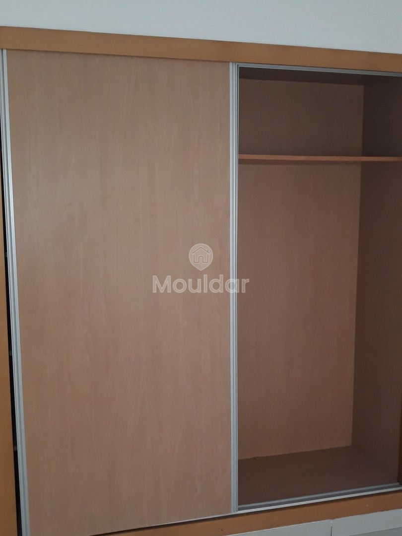 Appartamento moderno con 3 camere da letto in affitto a Sidi Maarouf - Photo 2