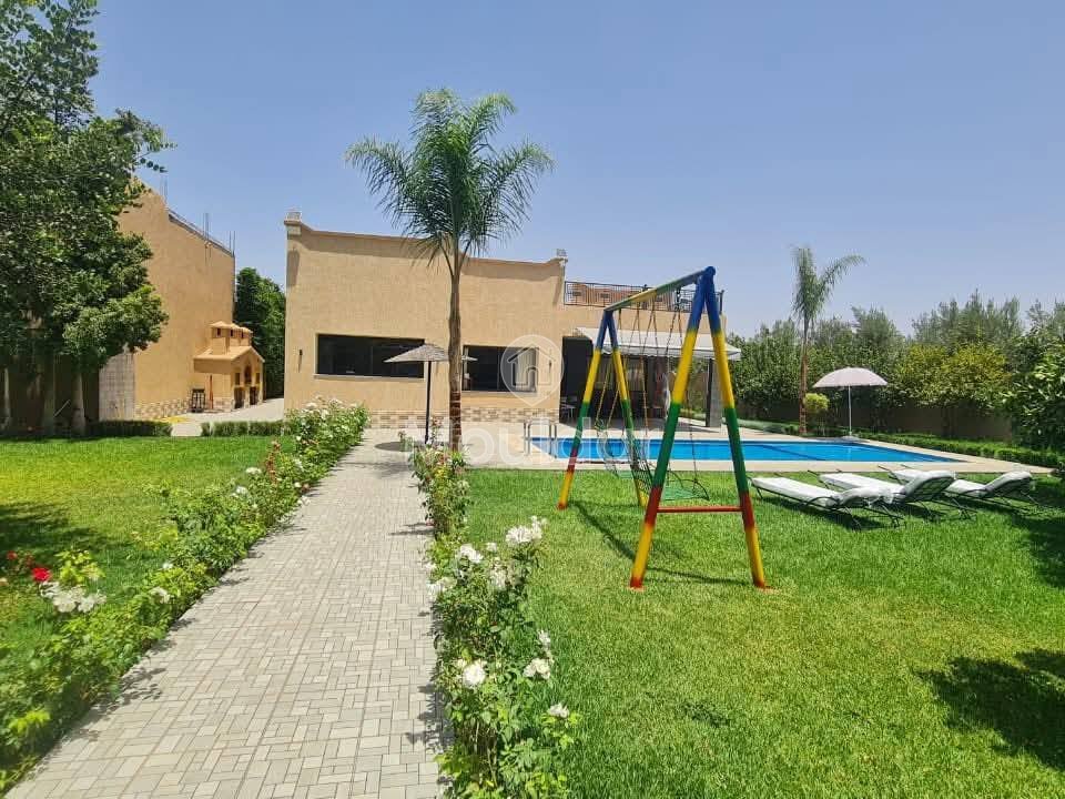 Luxe villa in Marrakech: 3 slaapkamers met zwembad - Photo 1