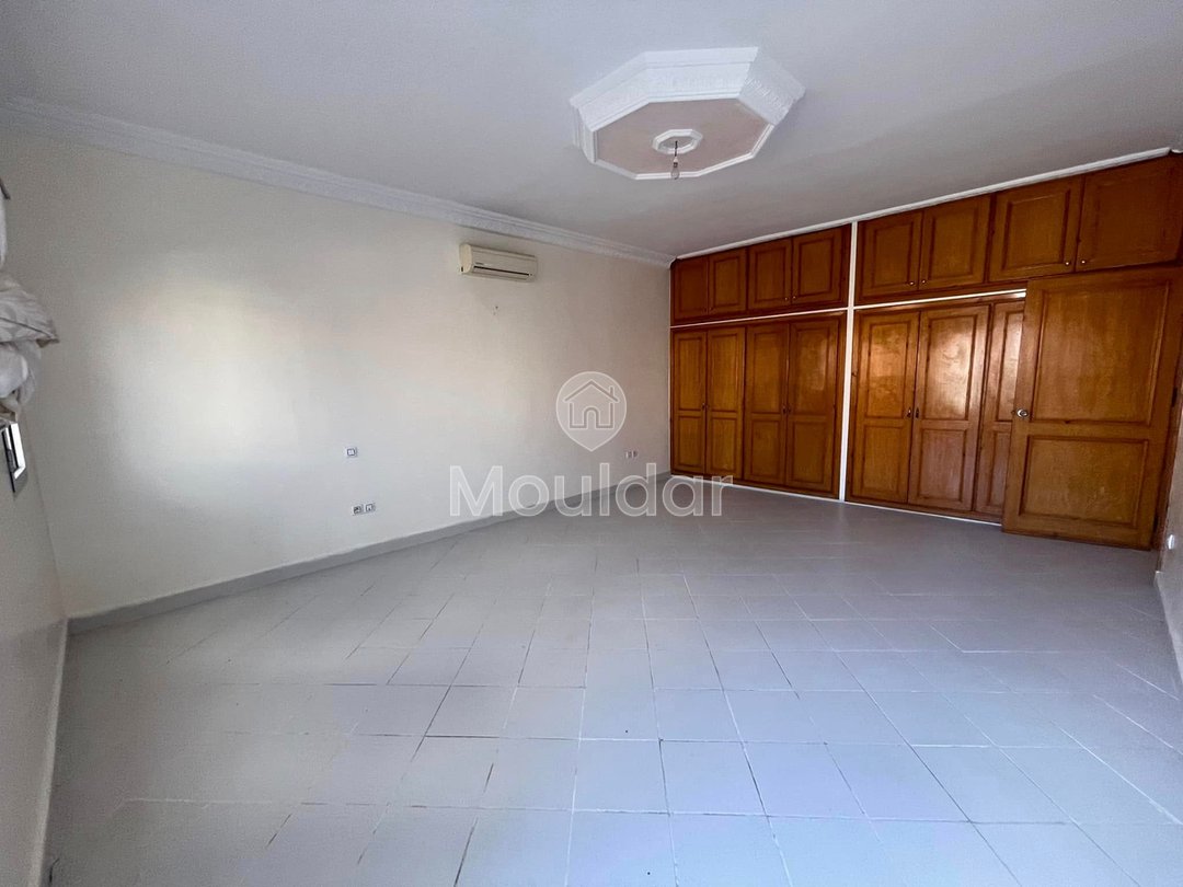 Villa de Luxe à Louer à Marrakech avec Balcon et 5 Chambres - Photo 6