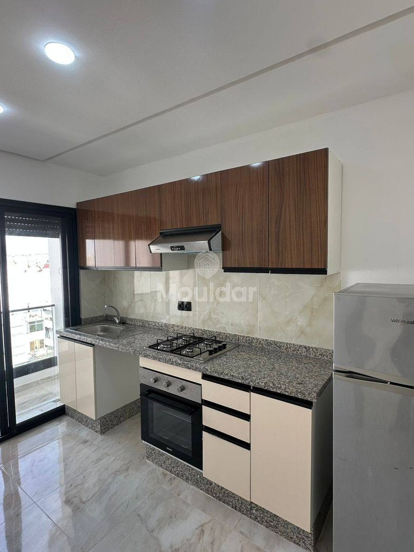 Modern studio te huur met balkon in het hart van Belvédère - Photo 5