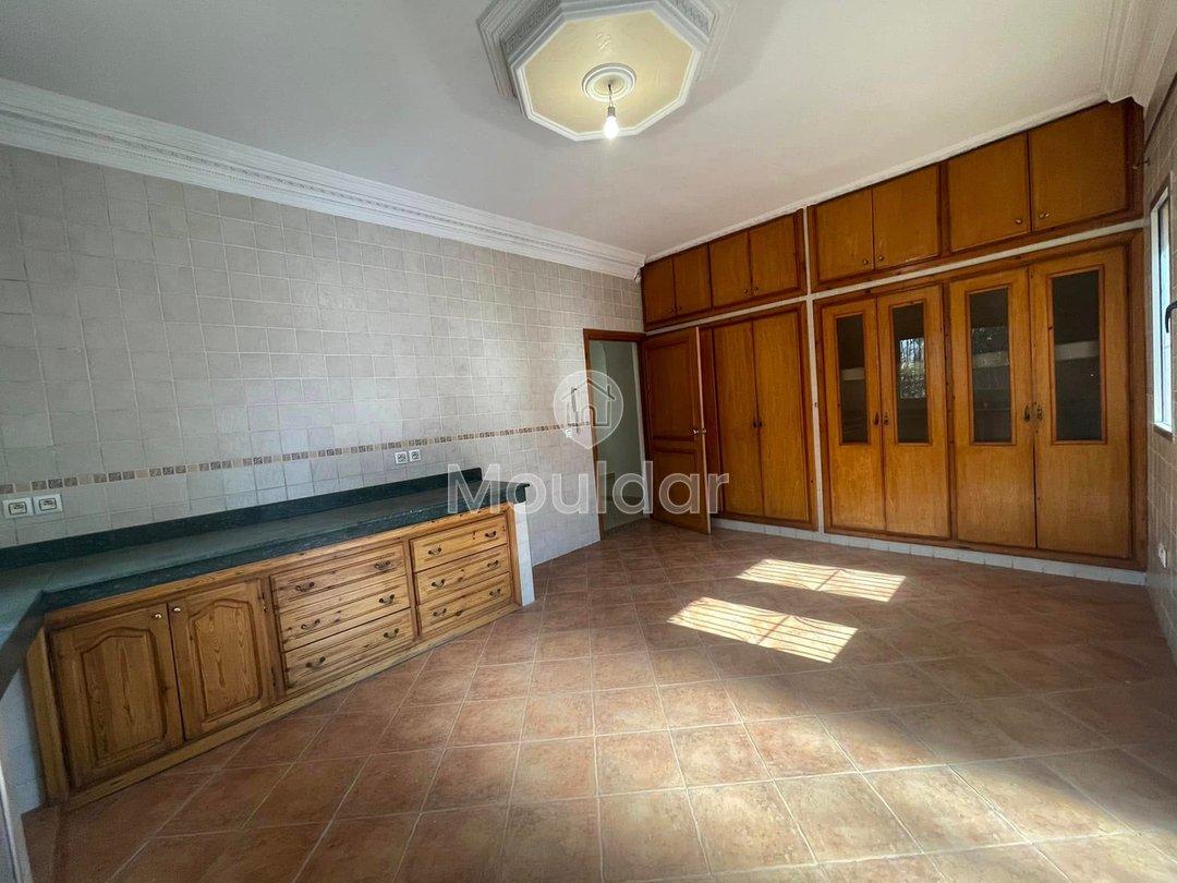 Villa de Luxe à Louer à Marrakech avec Balcon et 5 Chambres - Photo 23