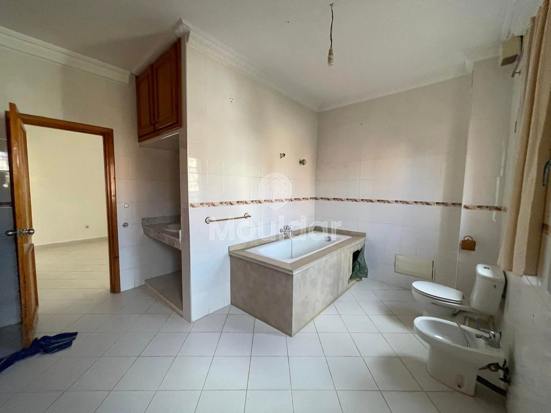 Villa de Luxe à Louer à Marrakech avec Balcon et 5 Chambres - Photo 26