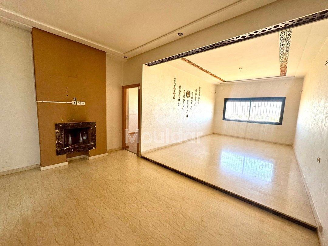 Apartment for Sale in Fes: 3 Bedrooms, Balcony, Elevator - Photo 6