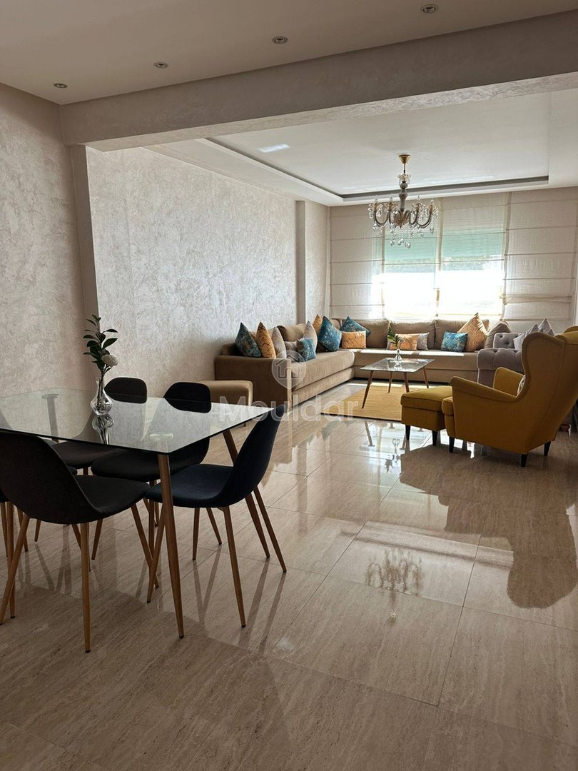 Casablanca'da kiralık daire: 2 yatak odası ile teras - Photo 1