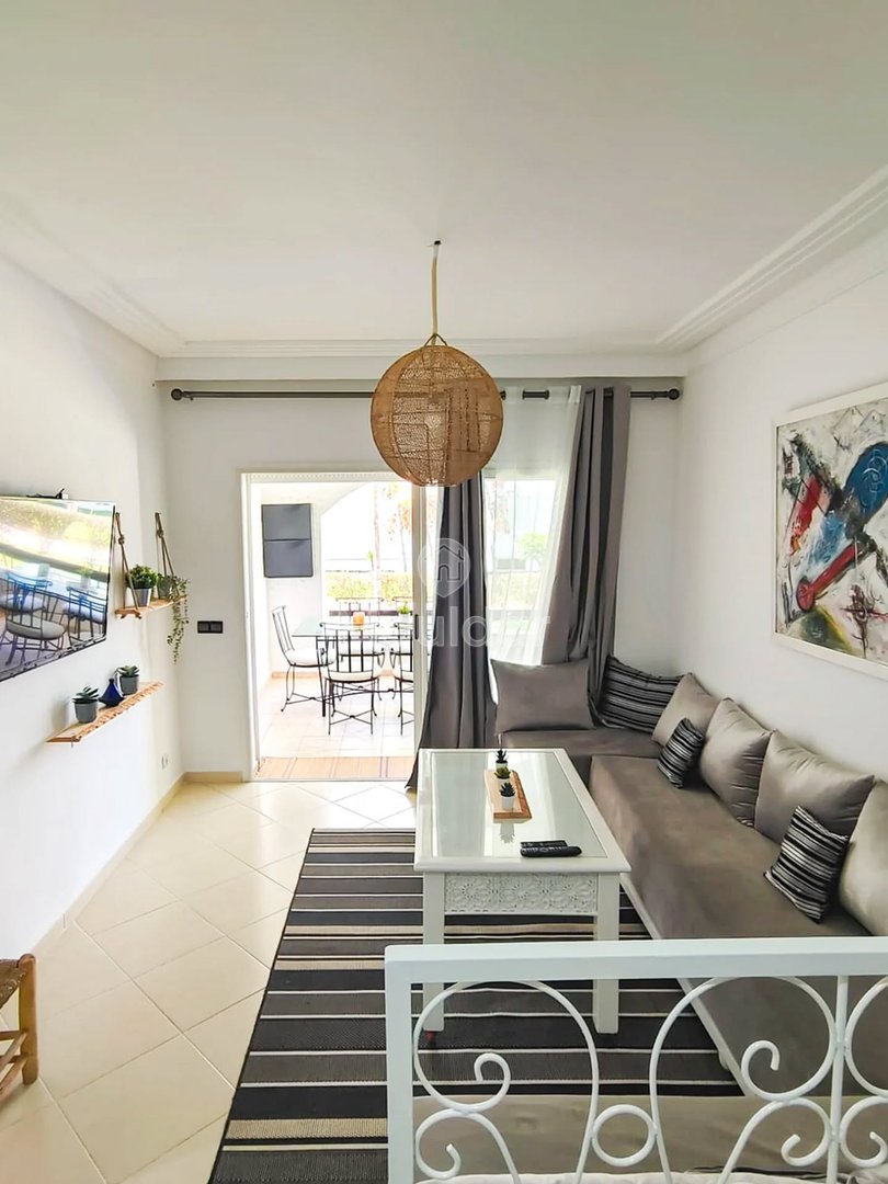 شقة للإيجار في أصيلة: غرفتا نوم مع شرفة ومسبح - Photo 1