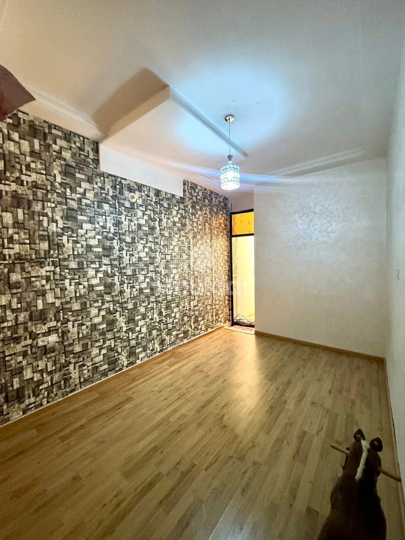 Apartment for Sale in Fes: 3 Bedrooms, Balcony, Elevator - Photo 9