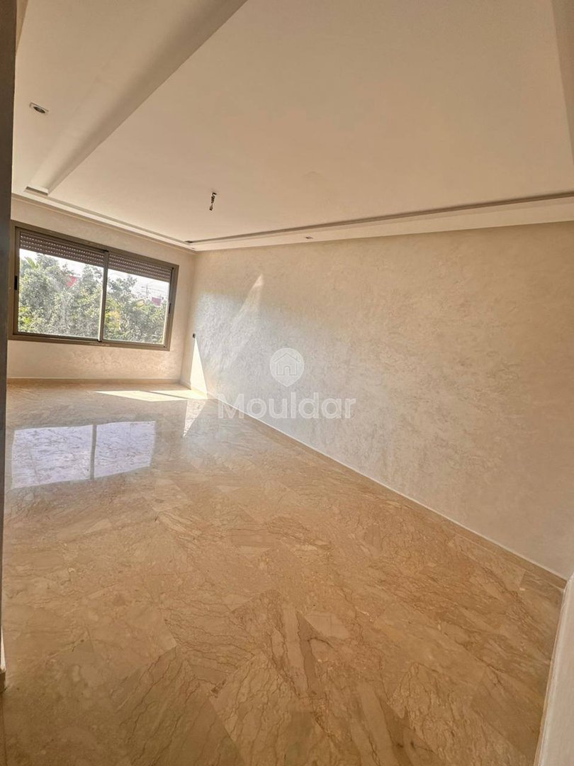 Apartment for sale in Casablanca: comfort and modernity combined - Photo 1