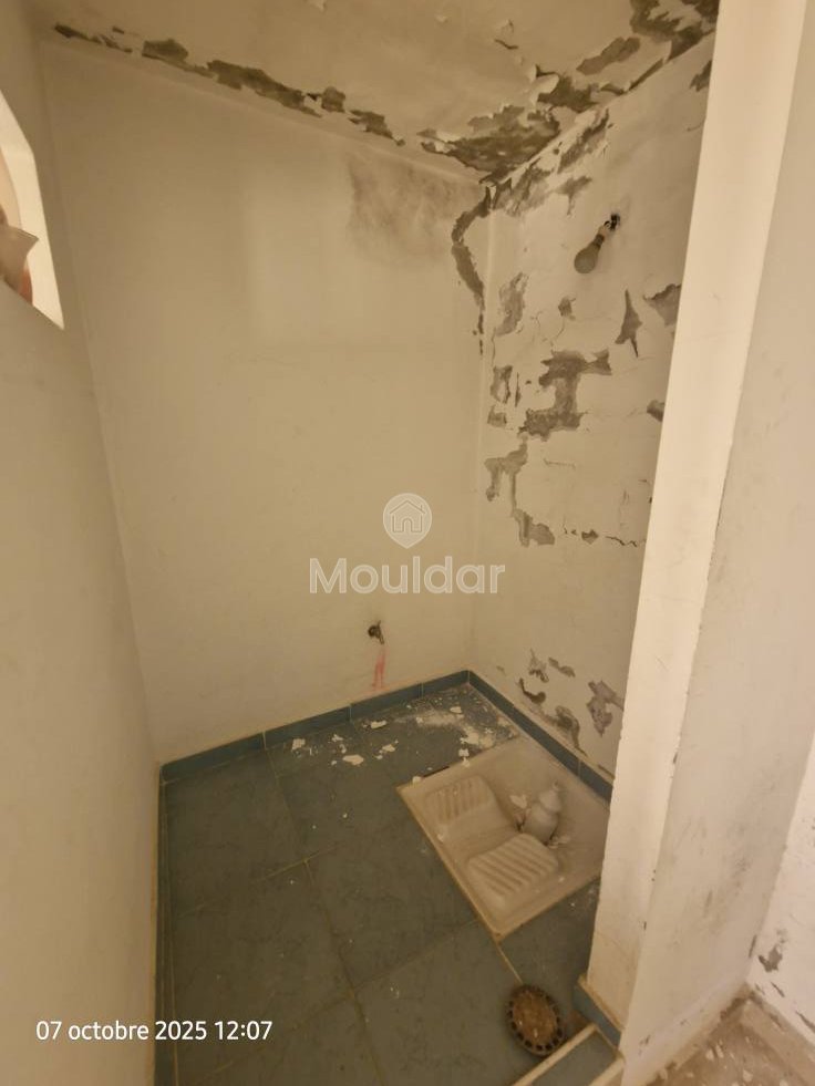 Casă frumoasă de vânzare în Ksar el-Kebir cu balcon - Photo 25