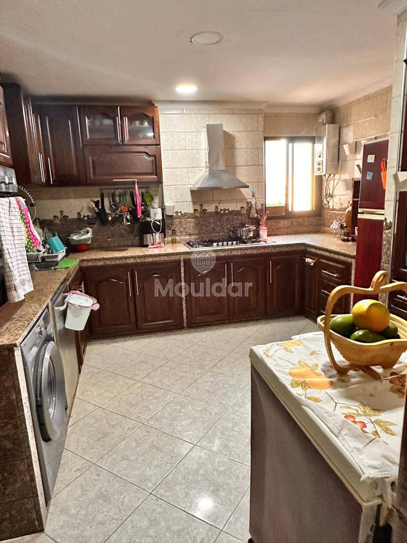 For Sale: Modern 2-Bedroom Apartment in Maarif, Casablanca - Photo 3