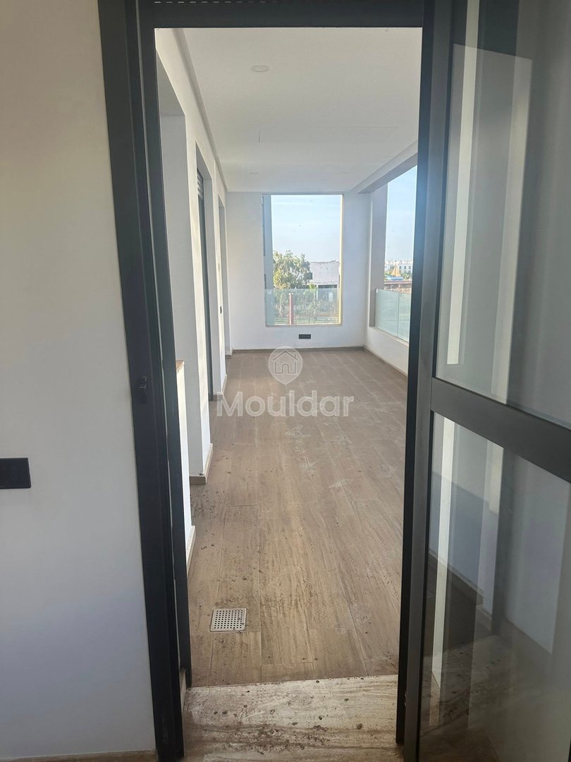 شقة للإيجار في دار بوعزة: الراحة والأناقة - Photo 5