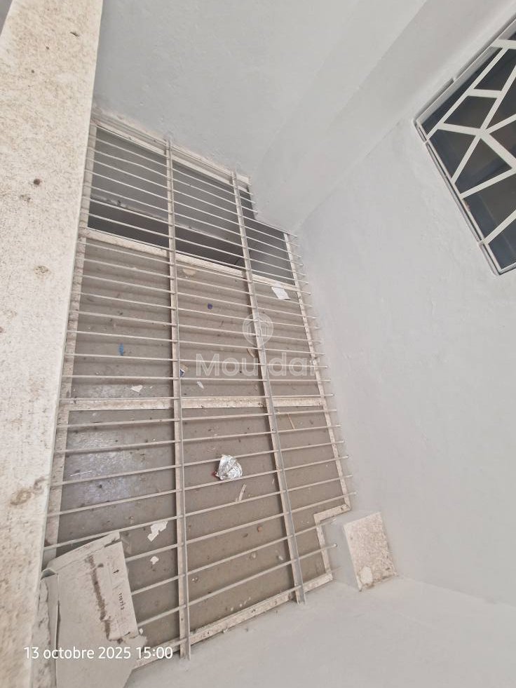 Charming Apartment for Sale in Ksar el-Kebir with Balcony - Photo 11