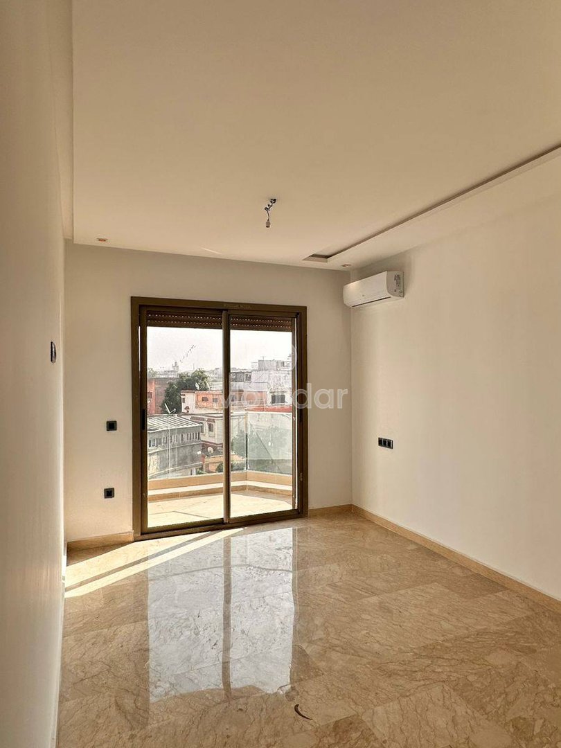 Modern apartment for sale in Hermitage, Casablanca - 2 bedrooms - Photo 2