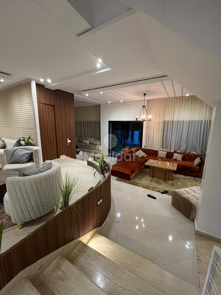 Villa Élégante à Vendre: 335m² au Quartier El Golf - Photo 3