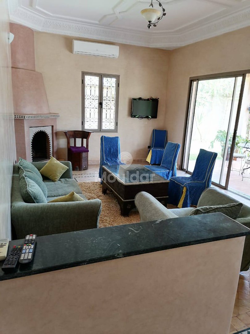 فيلا فاخرة في مراكش: 4 غرف نوم، بركة سباحة وتراس - Photo 1