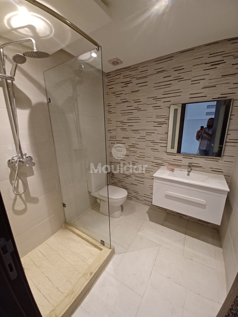 Appartement te huur in Marrakech: Comfort, Zwembad en Veiligheid - Photo 12