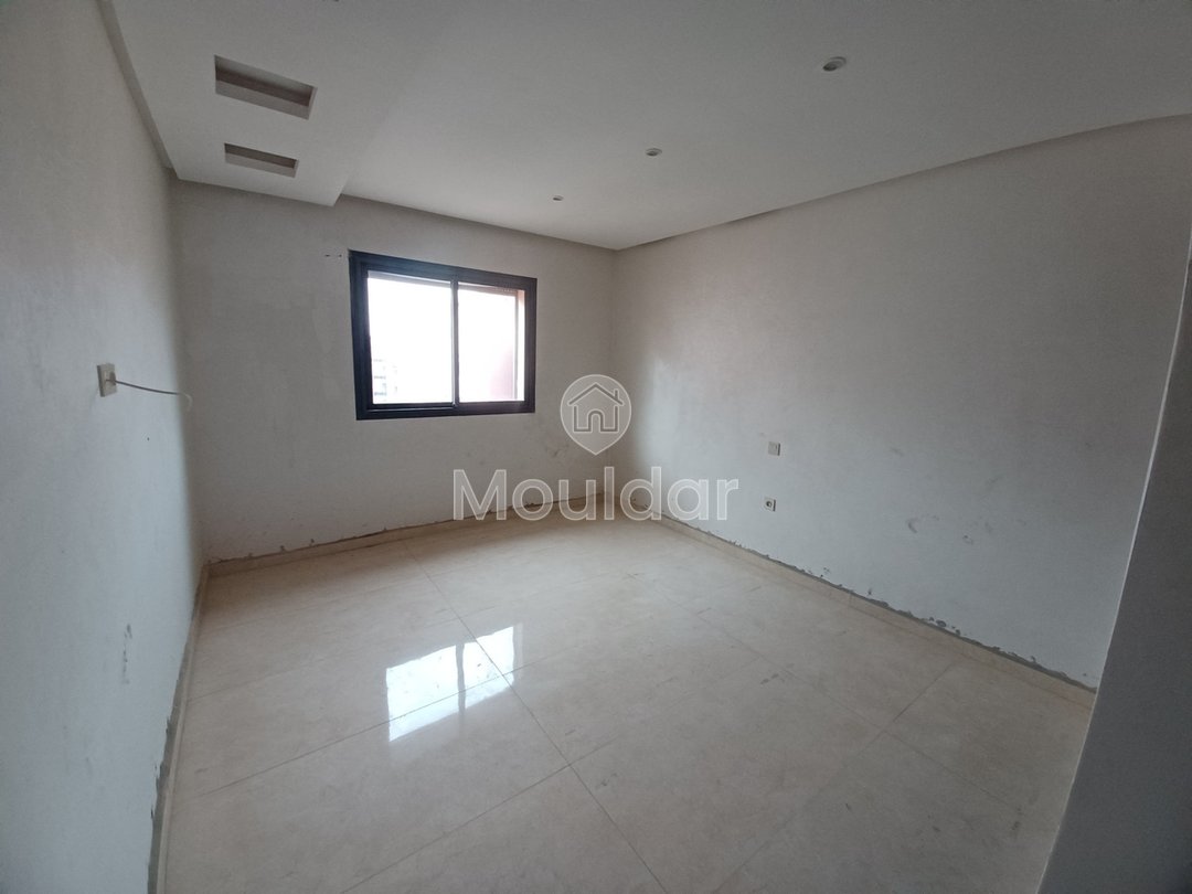 Appartement te huur in Marrakech: Comfort, Zwembad en Veiligheid - Photo 4