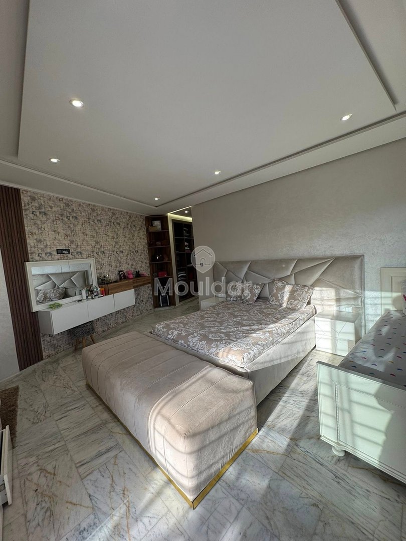 For Sale: Spacious Apartment in Fès with Balcony and Parking - Photo 10