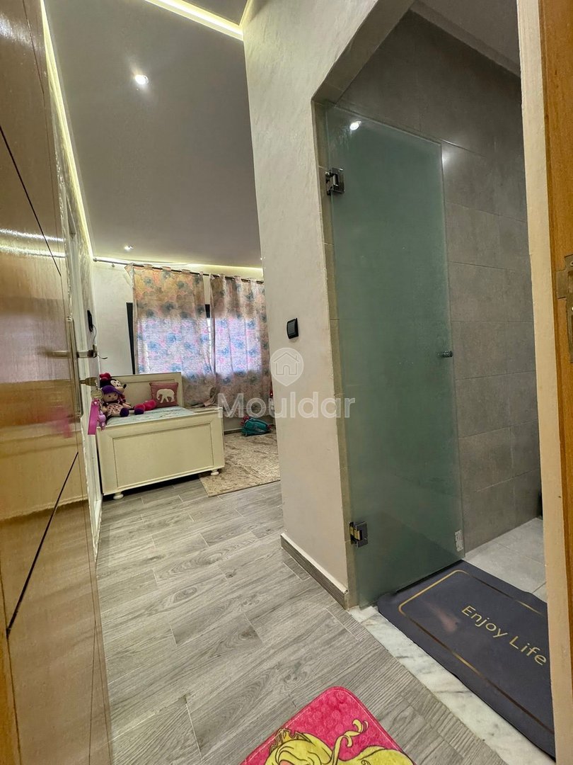 For Sale: Spacious Apartment in Fès with Balcony and Parking - Photo 12
