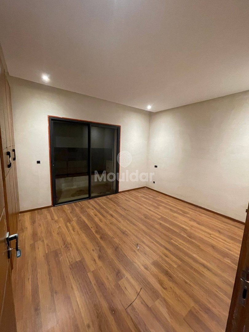 Villa de Luxe à Dar Bouazza : 450m² de Confort - Photo 4