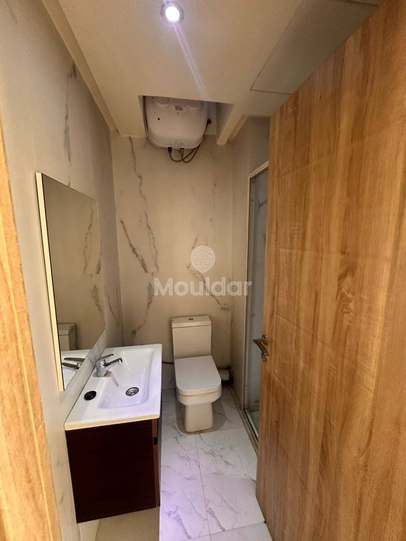 Modern Studio for Rent with Terrace in Val d'Anfa - Photo 7