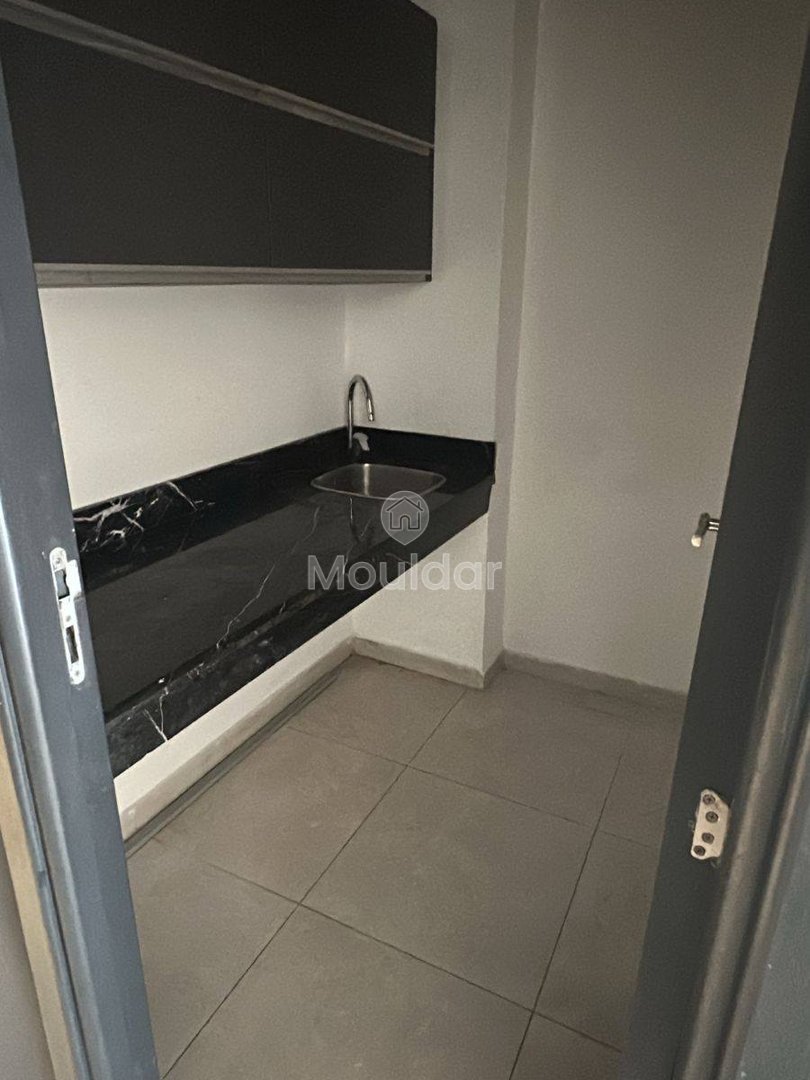 Geräumiges Büro zur Vermietung in Maarif, Casablanca - Ideal für Sie - Photo 4