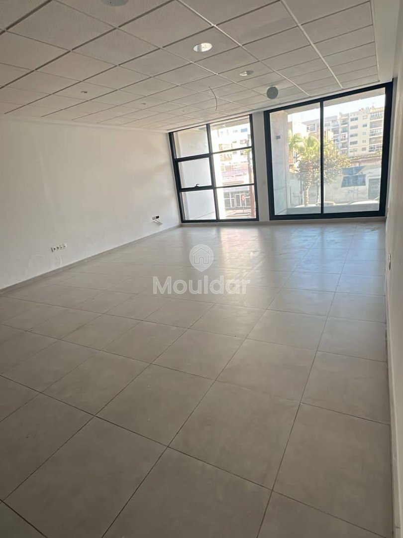 Geräumiges Büro zur Vermietung in Maarif, Casablanca - Ideal für Sie - Photo 1