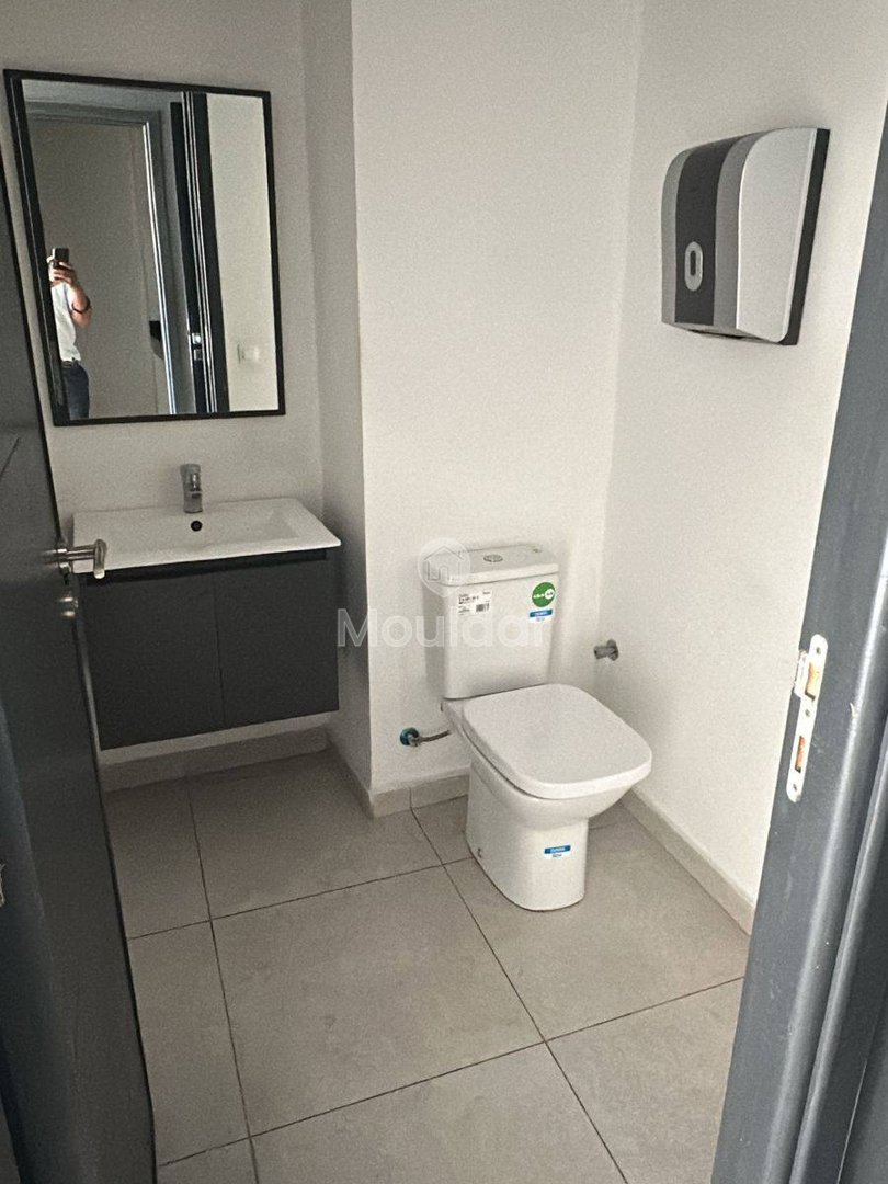 Geräumiges Büro zur Vermietung in Maarif, Casablanca - Ideal für Sie - Photo 5