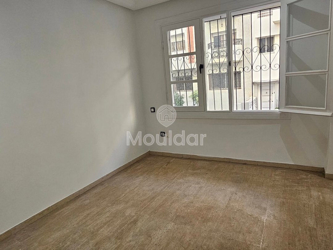 Casablanca'da satılık daireler: Konfor ve balkon dahil - Photo 8