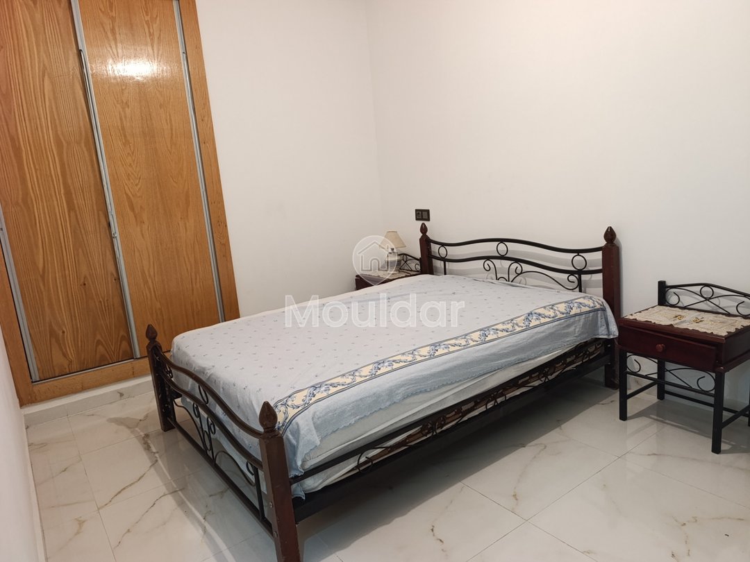 Ενοικίαση Επιπλωμένου Γοητευτικού Διαμερίσματος στην Καρδιά του Κενίτρα - Photo 7