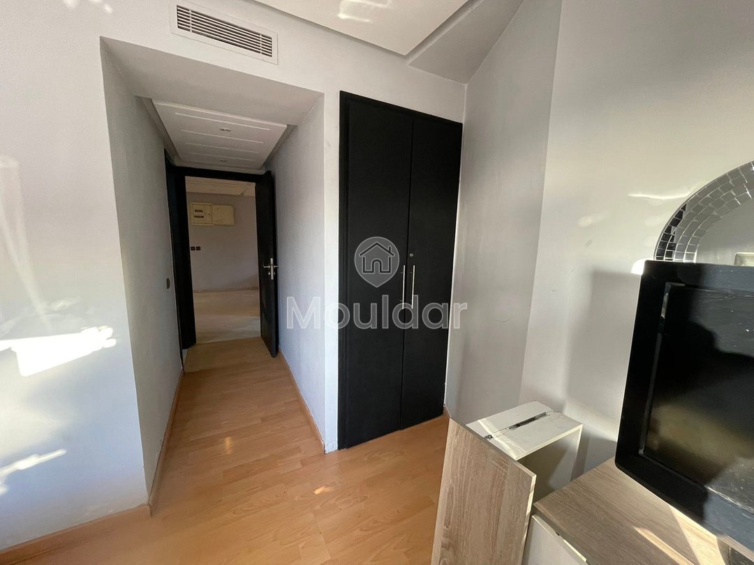 Marrakeş'te kiralık T2 daire - Donanımlı ve Güvenli - Photo 9