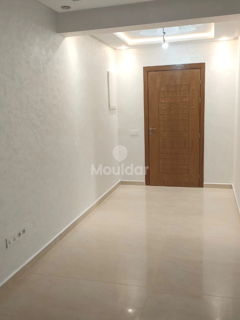 Apartamento espaçoso à venda em Casablanca - 3 quartos e terraço - Photo 4