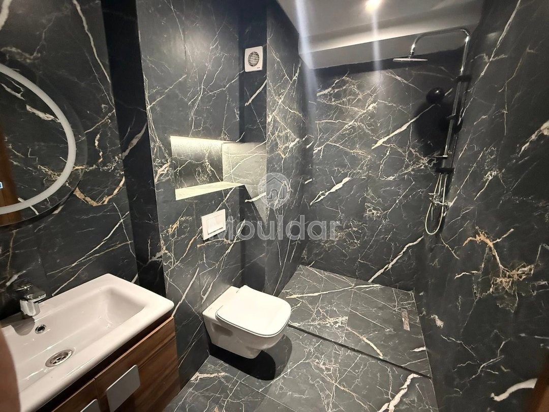 Magnifique Duplex à Vendre à Casablanca avec Piscine et Balcon - Photo 5