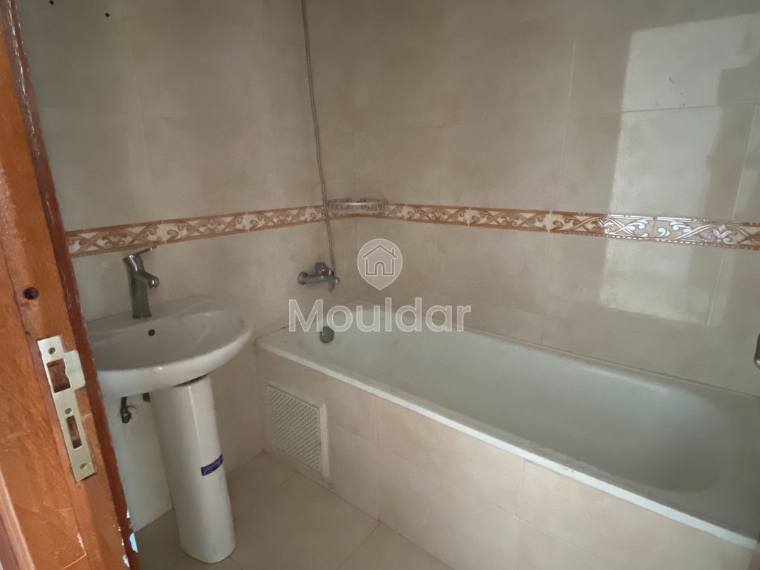 شقة جميلة 4 غرف للإيجار في الرباط ديور جامع - Photo 13