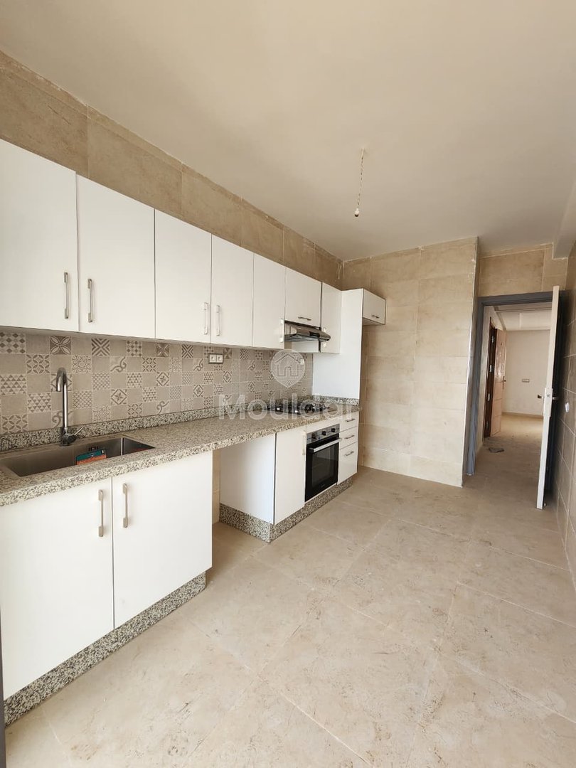 Affitto: Appartamento con 3 camere ad Agadir, con ascensore e parcheggio - Photo 11