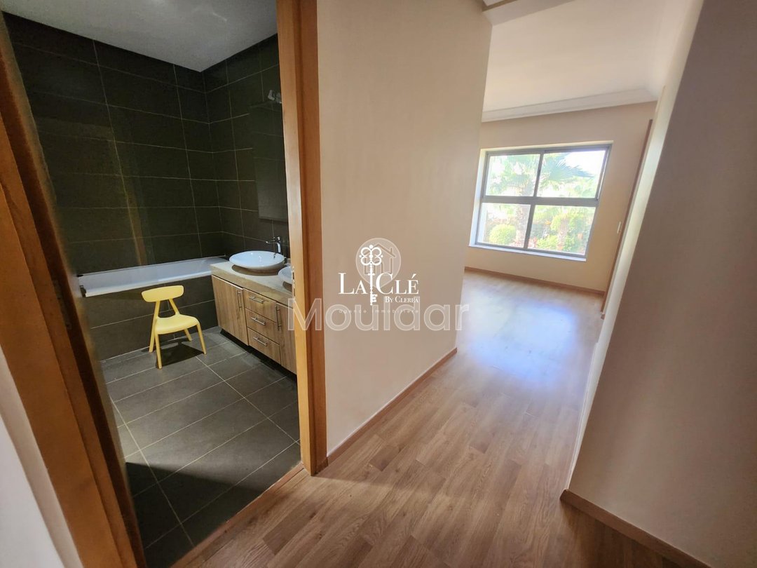 Villa elegante para alugar em Errahma: 3 quartos com jardim - Photo 9