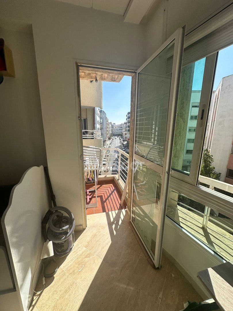 Charming 2-Bedroom Apartment for Sale in Palmier, Casablanca - Photo 5