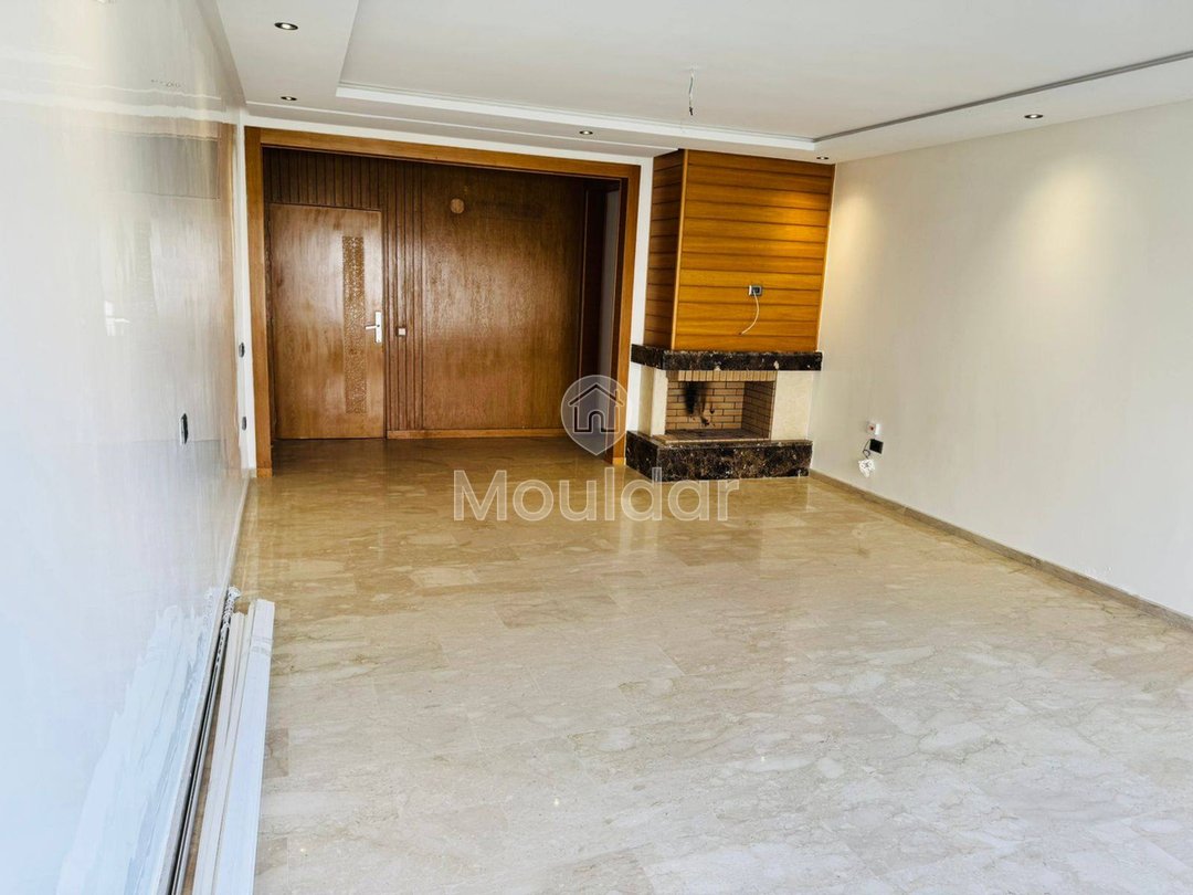 شقة للإيجار في دار بوعزة: الراحة والأمان - Photo 3