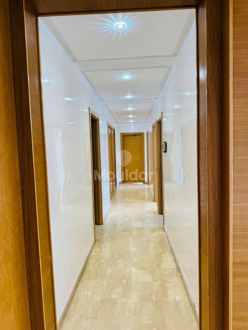 شقة للإيجار في دار بوعزة: الراحة والأمان - Photo 6