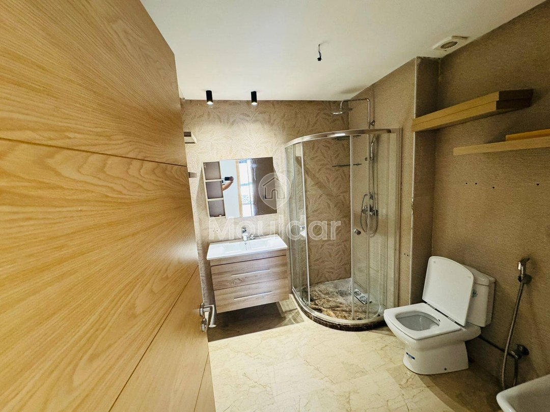 شقة للإيجار في دار بوعزة: الراحة والأمان - Photo 20