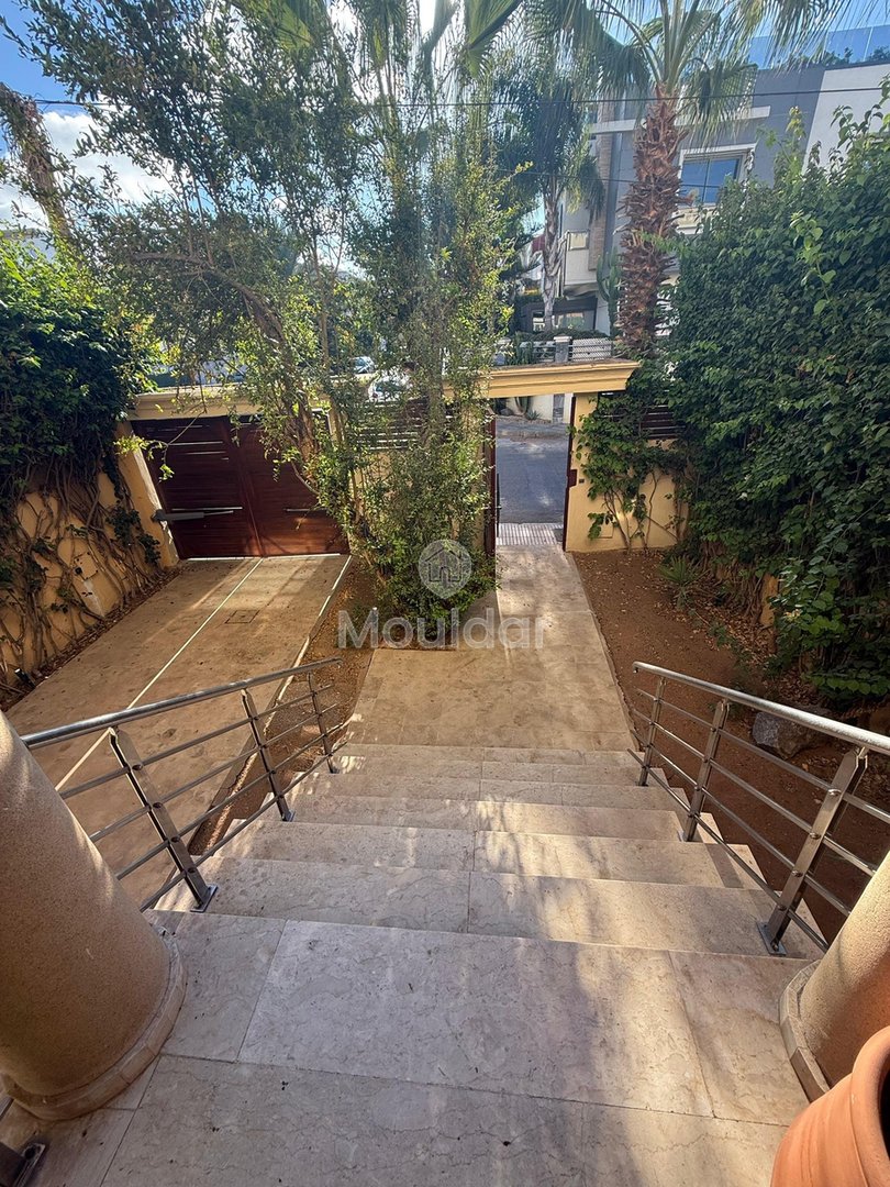 Villa zur Miete in Casablanca: Raum, Garten und Komfort - Photo 4