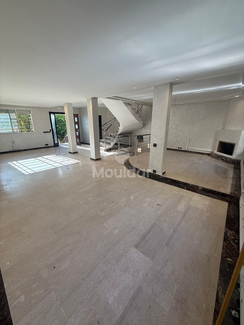 Villa zur Miete in Casablanca: Raum, Garten und Komfort - Photo 1