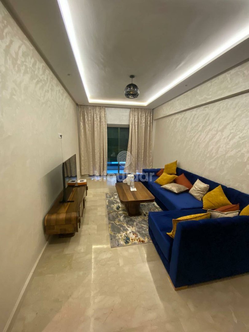 شقة جميلة للإيجار في الدار البيضاء - المعاريف مع مرافق - Photo 1